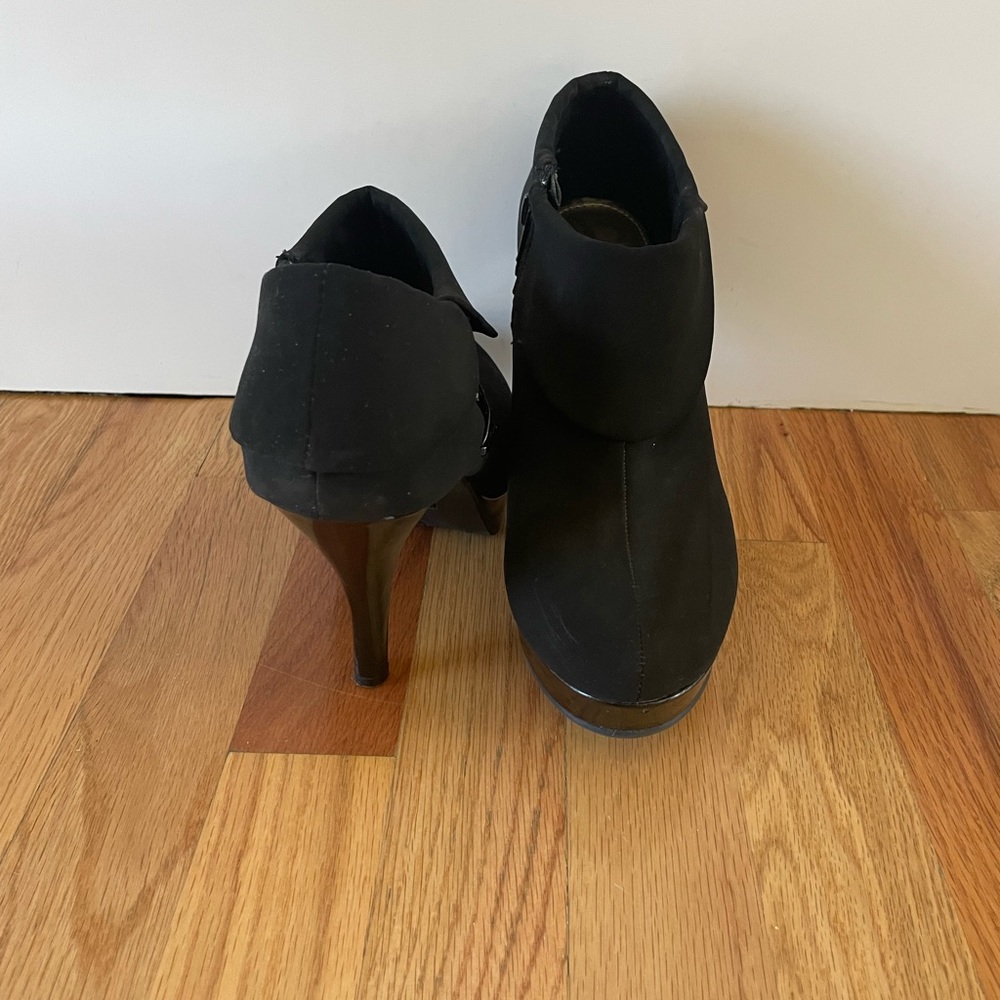Low ankle black bootie heels, gently worn size 9.5